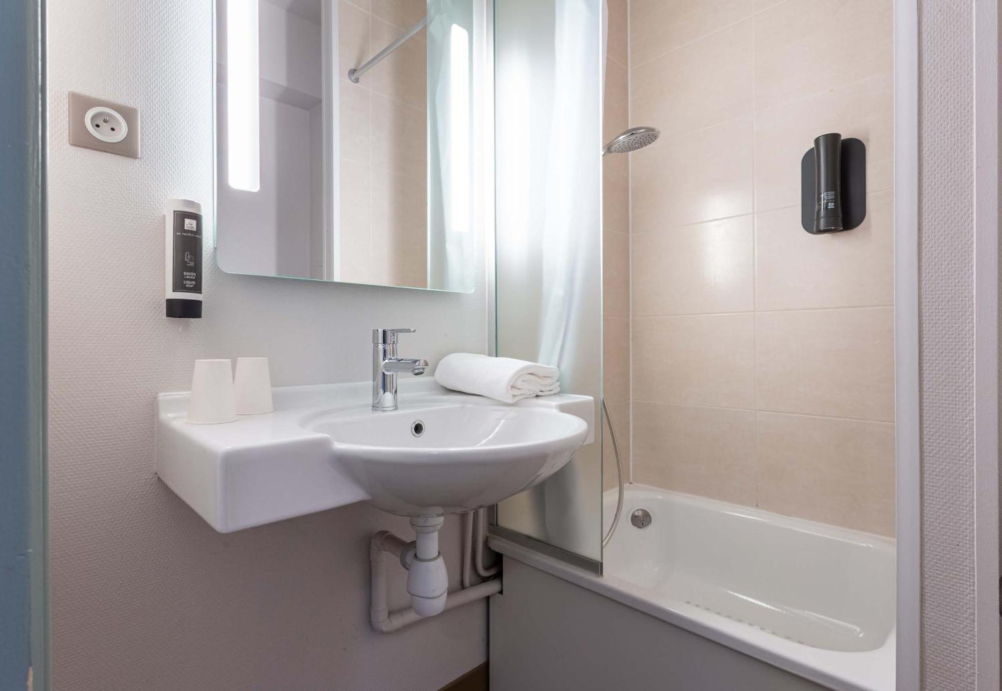 B&B Hôtel BOURGES  Ngoại thất bức ảnh